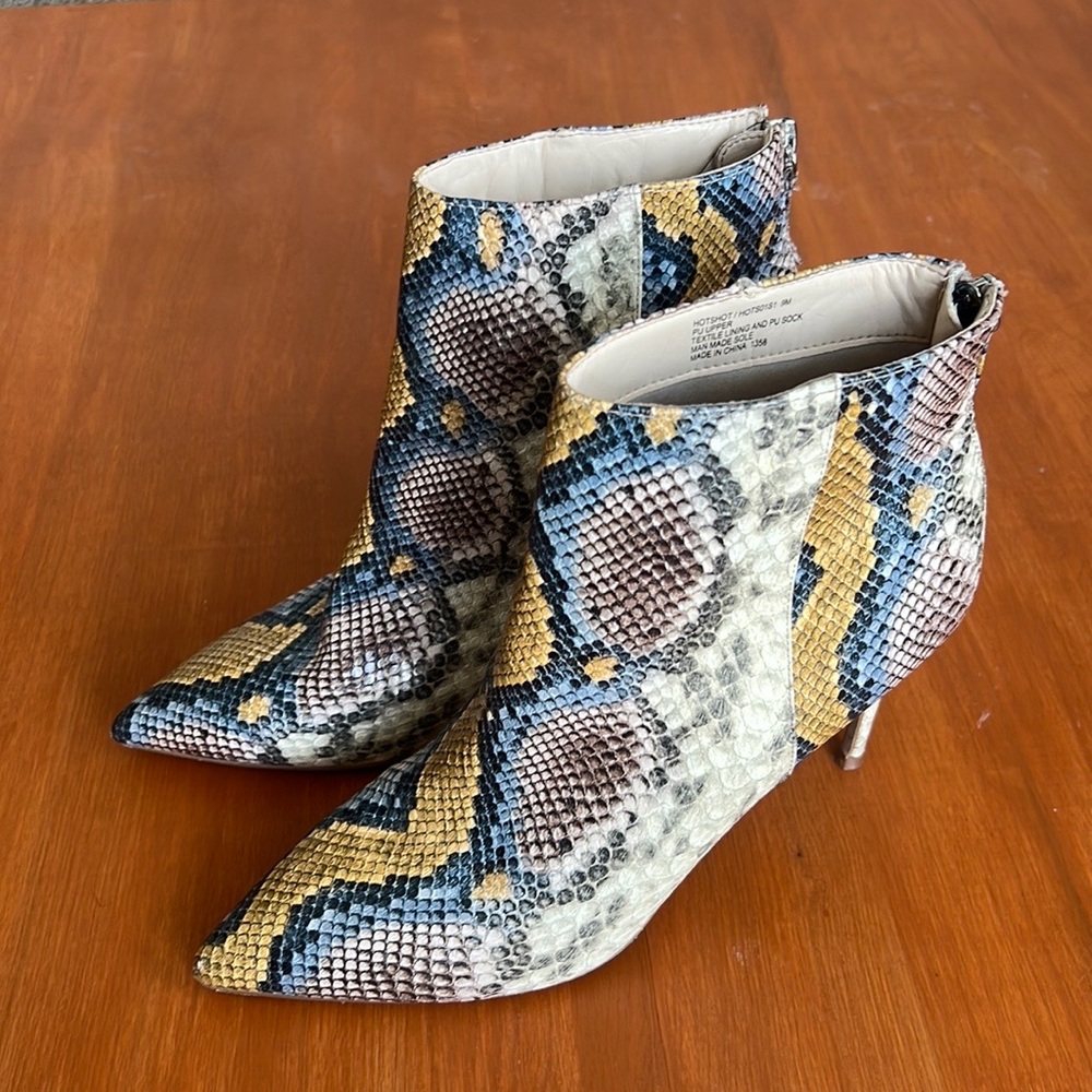 Steve Madden Boots